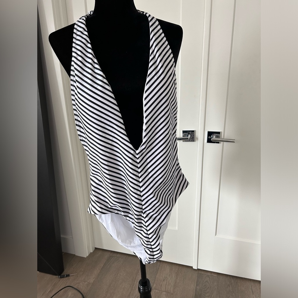 One piece Striped Swimsuit size XL fits like M/L